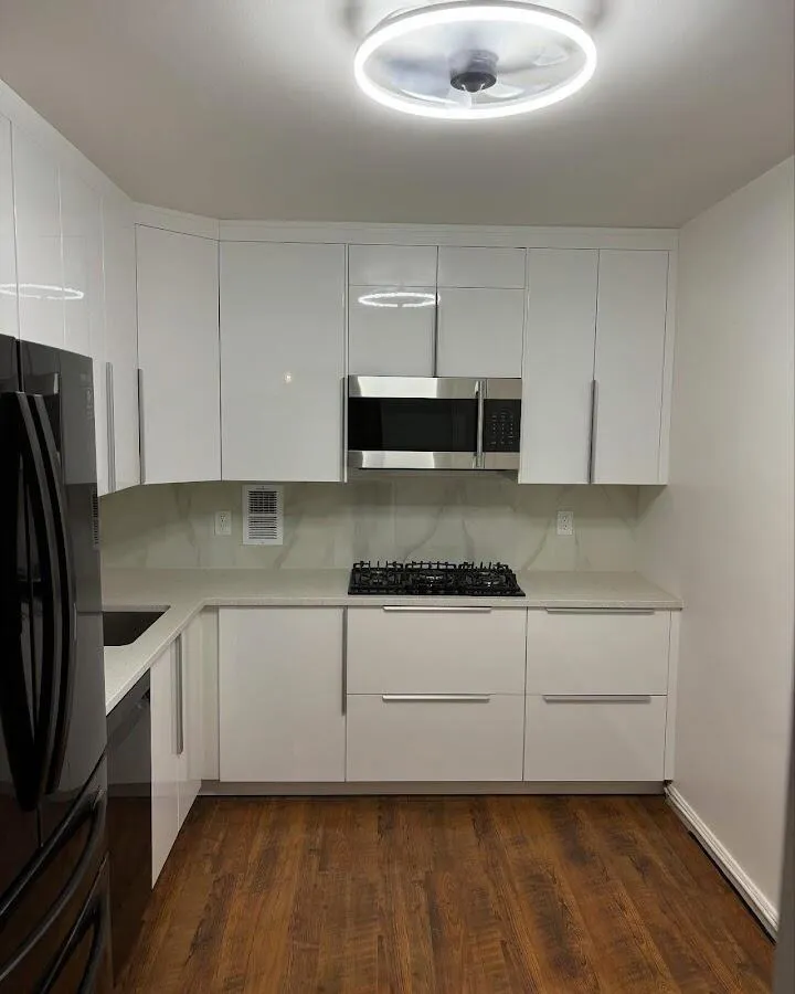 Renovated kitchen with quartz countertops in Clawson